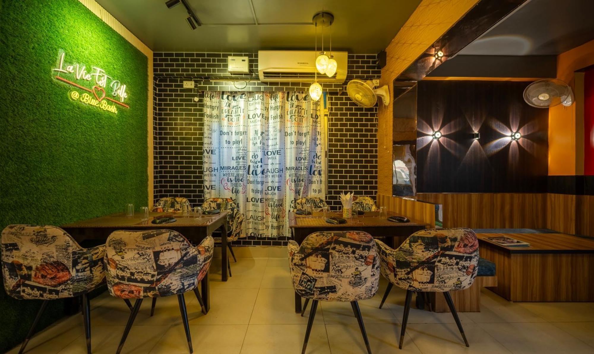 Отель Treebo Taj Square, 10 Mins From Airport Патна Экстерьер фото